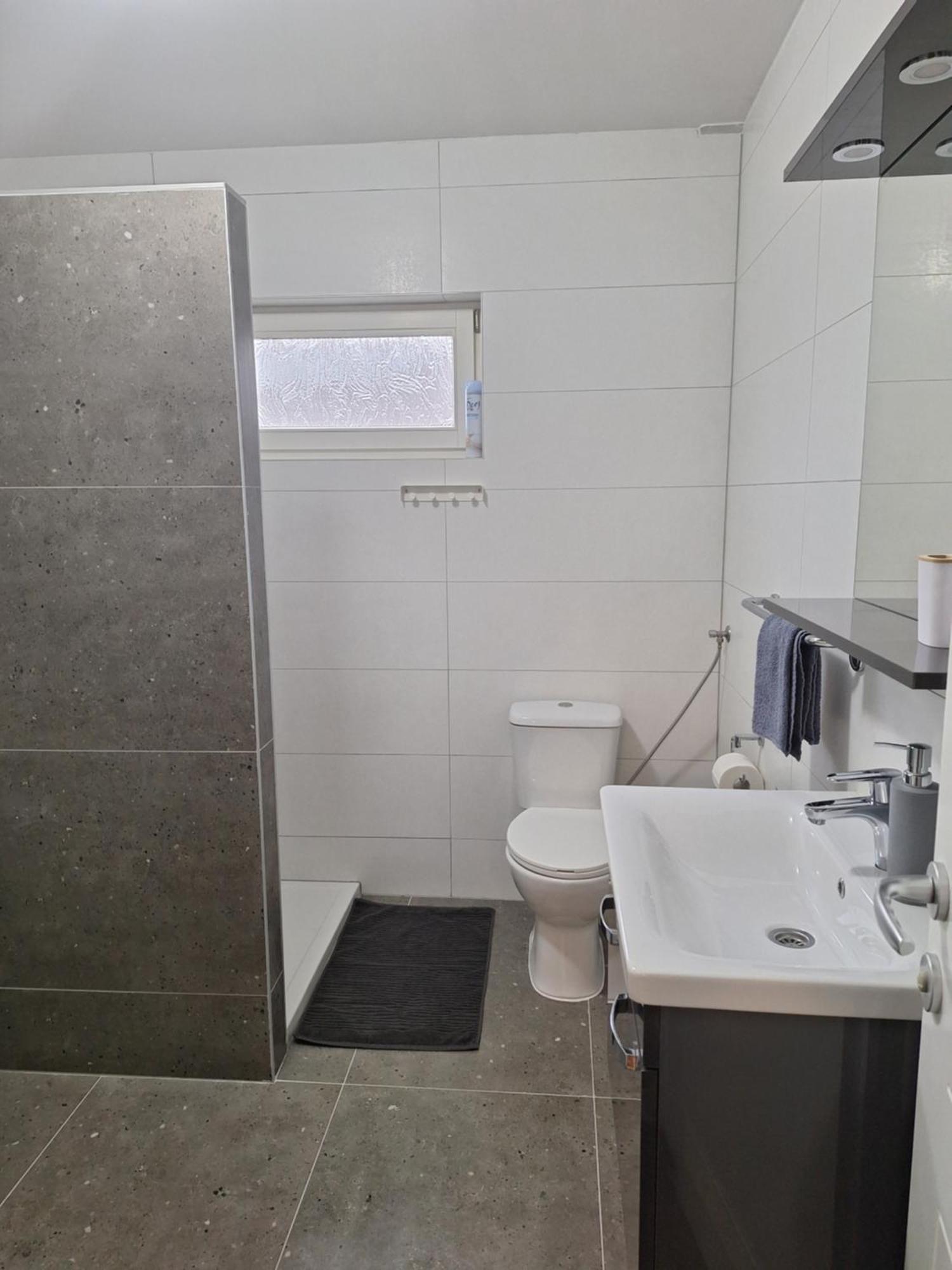 Apartments Place4You Bjelovar Bagian luar foto