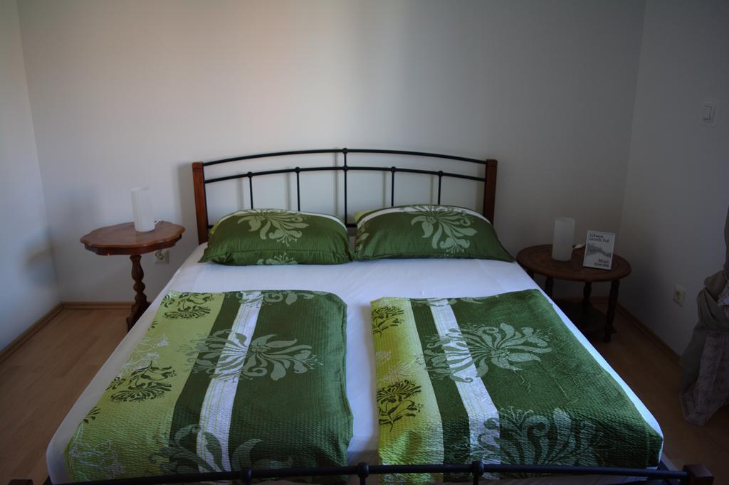 Apartments Place4You Bjelovar Bagian luar foto
